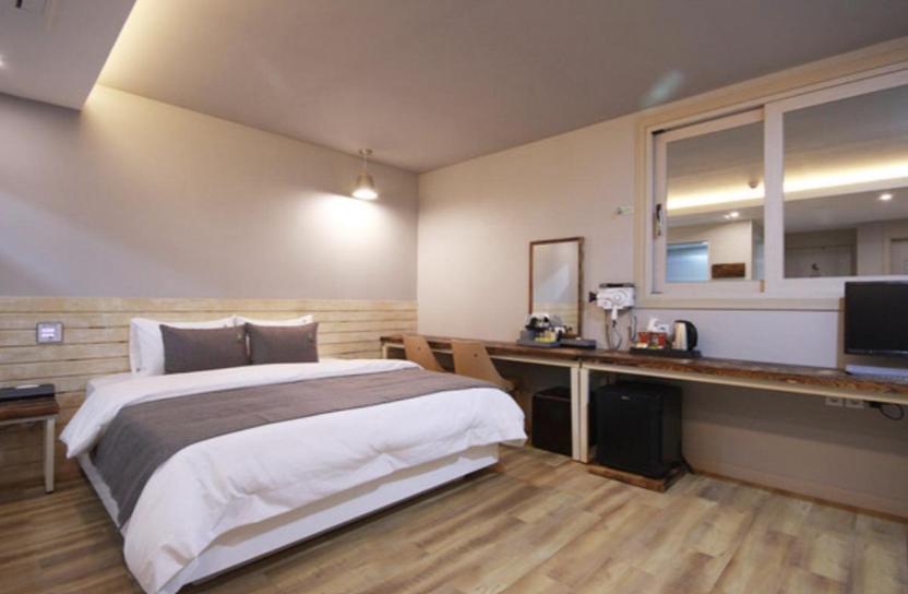 Jade Hotel Ilsan Ni Rom bilde