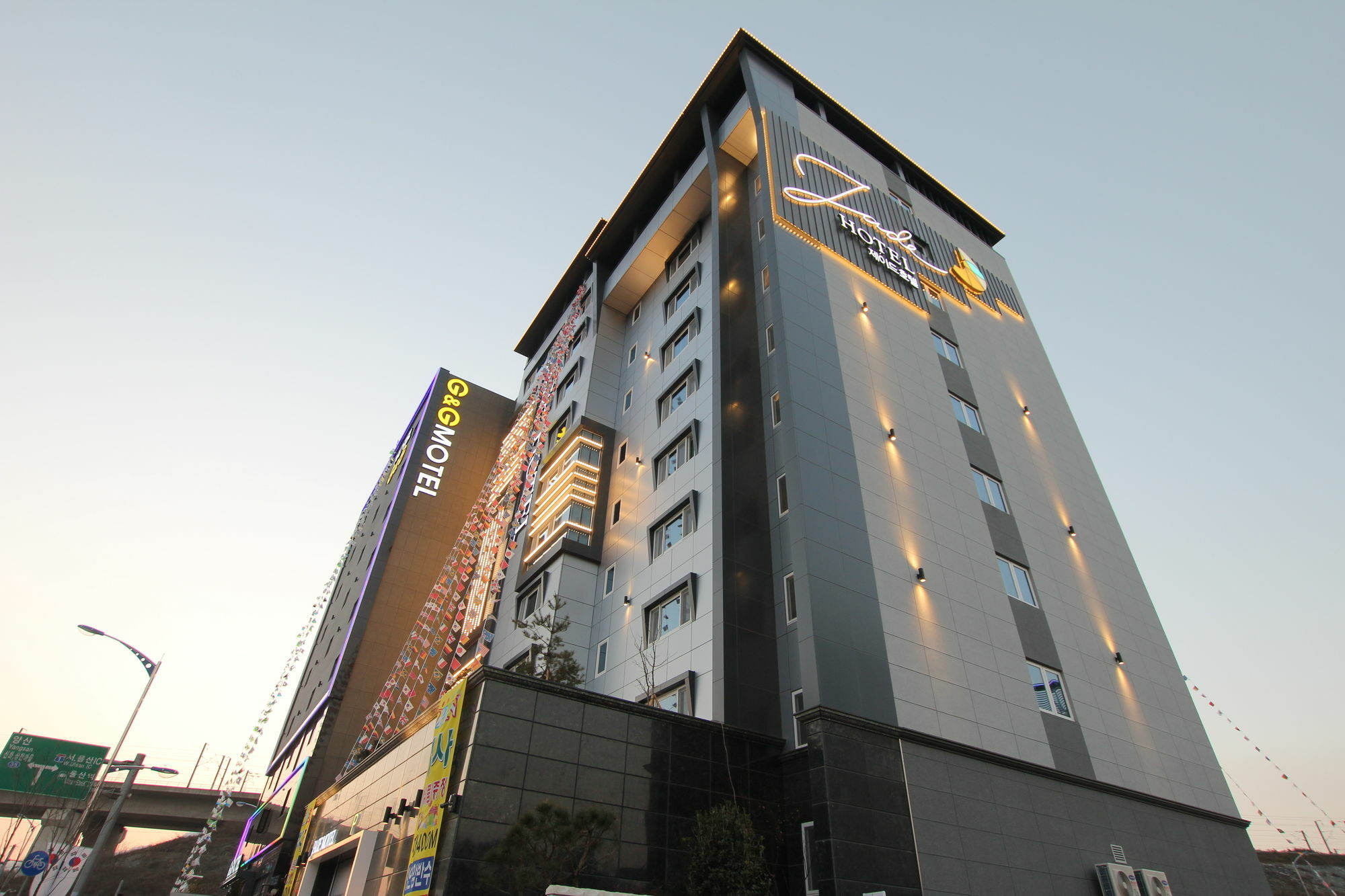 Jade Hotel Ilsan Ni Eksteriør bilde
